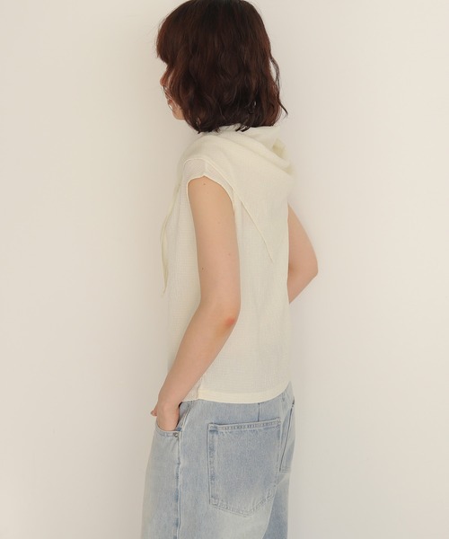 cheriella(シェリエラ)の「【cheriella】楊柳スカーフノースリーブブラウス CREPE SCARF SLEEVELESS BLOUSE(Tシャツ/カットソー・レディース・ブラック/ブラウン/アイボリー・FREE)」の18枚目の写真