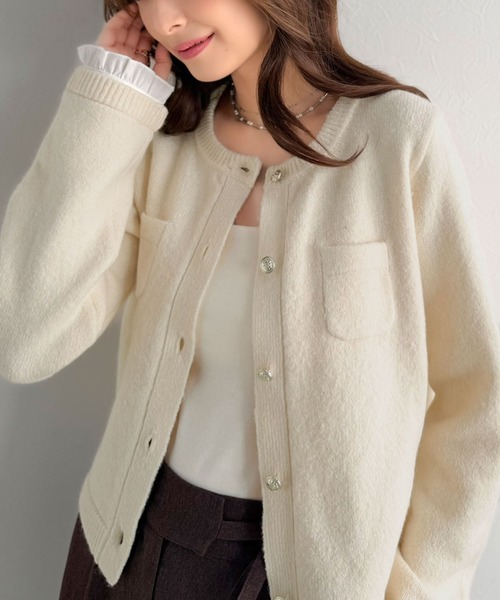 mily bilet(ミウィビレット)の「【mily bilet】秋コーデに、ひとさじの甘さを。取り外し可能フリル襟 2Wayフェイクレイヤードカーディガン(カーディガン/ボレロ・レディース・ネイビー/グレー/アイボリー・SMALL/MEDIUM/LARGE/X-LARGE)」の14枚目の写真