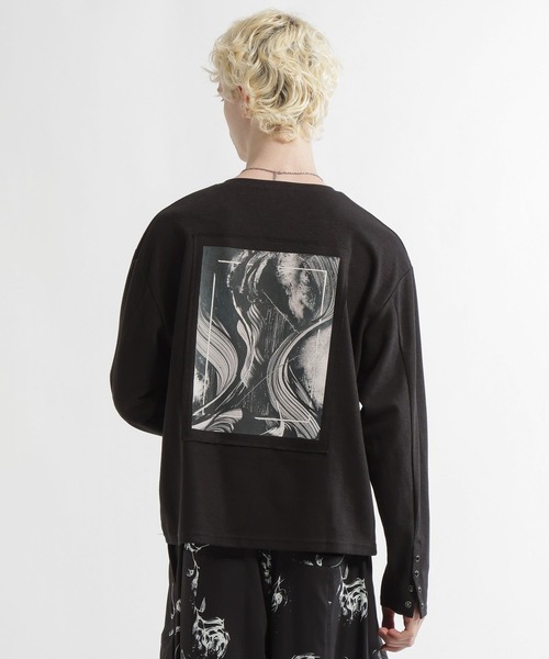 HARE（ハレ）の「【郷祥×HARE】VネックバックプリントカットLS(HARE)（Tシャツ/カットソー・メンズ・グレー/ブラック・FREE）」の6枚目の写真