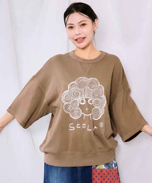 ScoLar(スカラー)の「ScoLar(スカラー) スカラーちゃん ピグメント染めプルオーバー(Tシャツ/カットソー・レディース・ネイビー/チャコールグレー/ブラウン・MEDIUM)」の2枚目の写真