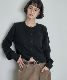 ロゴ刺繍コンパクトニットカーデ