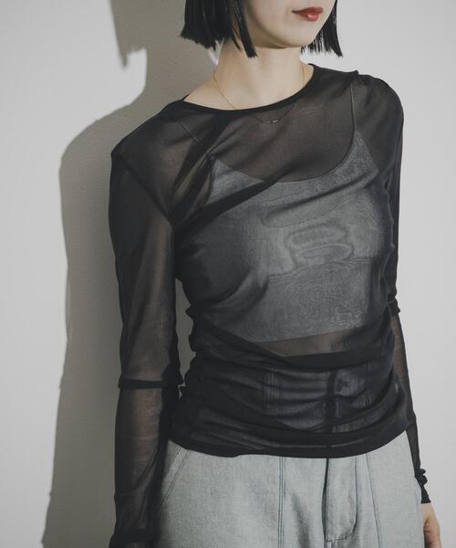 THE GOODLAND MARKET(ザグッドランドマーケット)の「cwtch SHEER RANDOM TUCK LONG TEE(Tシャツ/カットソー・レディース・ブラック/ライトブルー/ホワイト・FREE)」の3枚目の写真