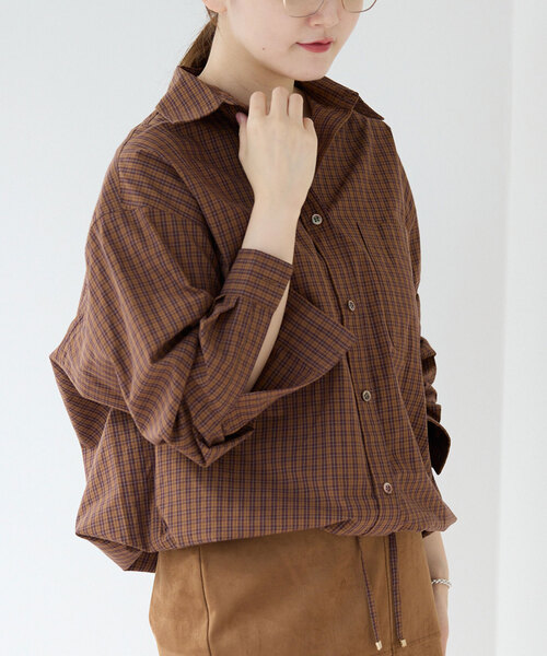 IENA(イエナ)の「オーガニックコットンドロストシャツ(シャツ/ブラウス・レディース・ブラウン/ホワイト/チャコールグレー・FREE)」の14枚目の写真
