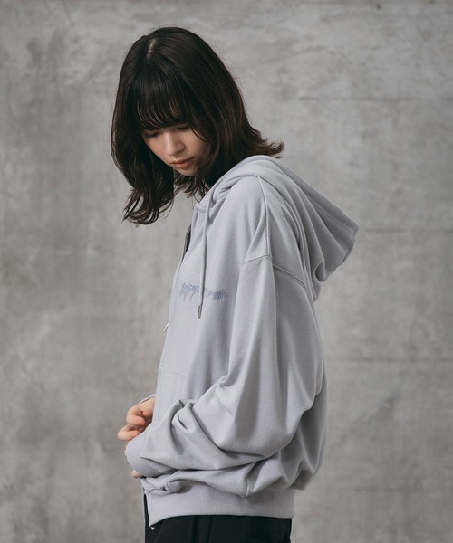 Confirm(コンファーム)の「『Confirm』 Logo Embroidery FullZIP Hoodie / 『Confirm』ロゴ刺繍フルジップパーカー ダブルジップ メンズ レディース ユニセックス(パーカー・メンズ・スカイブルー/チャコールグレー/ブラック・M/L/S)」の4枚目の写真