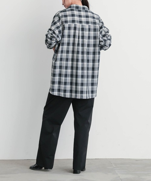 for/c(フォーシー)の「キュプラ混エアリーチェックシャツ【サスティナブル】(シャツ/ブラウス・レディース・ブラック/ブラウン・M/L/LL)」の18枚目の写真