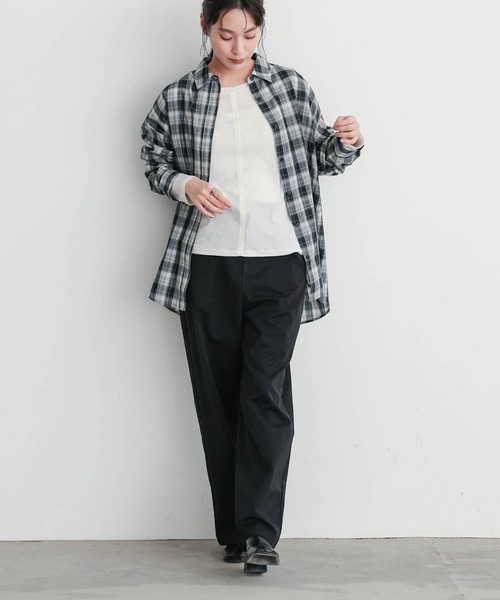 for/c(フォーシー)の「キュプラ混エアリーチェックシャツ【サスティナブル】(シャツ/ブラウス・レディース・ブラック/ブラウン・M/L/LL)」の20枚目の写真