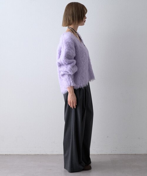 THE PAUSE(ザ ポーズ)の「〈WEB限定〉【THE PAUSE】シャギーVネックプルオーバー(ニット/セーター・レディース・グレー/パープル/ブラック・FREE)」の10枚目の写真