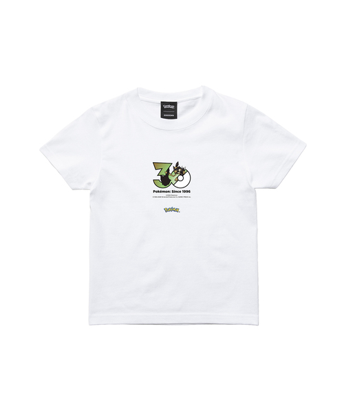 ZOZOSPOT（ゾゾスポット）の「Pokemon 30th Anniversary 1025 T-shirt 「バサギリ」（Tシャツ/カットソー・レディース・ホワイト・160cm/150cm/140cm/130cm/120cm/110cm/100cm/XXX-LARGE/XX-LARGE/X-LARGE/LARGE/MEDIUM/SMALL）」の2枚目の写真