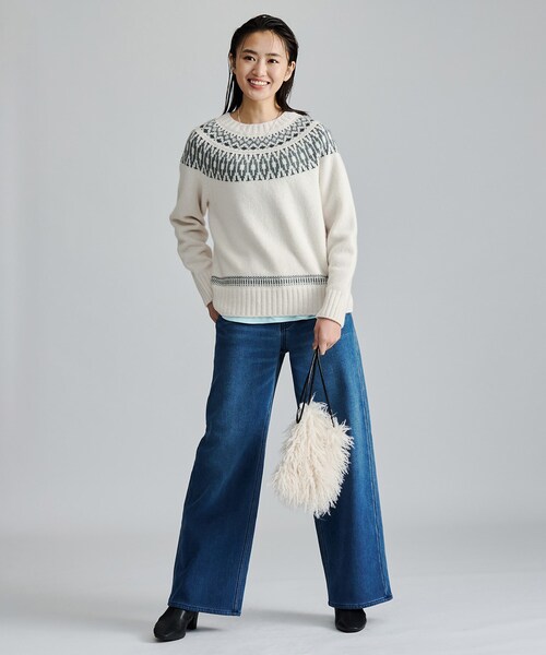 INDIVI(インディヴィ)の「【カシミヤ混/ふんわり】煌めきジャカード柄ニット(ニット/セーター・レディース・アイボリー系4/グレー系4/ダークブラウン系4・38/34/13/05)」の7枚目の写真