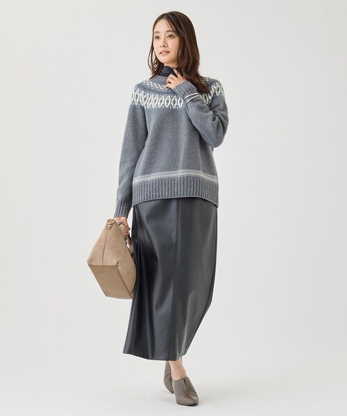 INDIVI(インディヴィ)の「【カシミヤ混/ふんわり】煌めきジャカード柄ニット(ニット/セーター・レディース・アイボリー系4/グレー系4/ダークブラウン系4・38/34/13/05)」の10枚目の写真