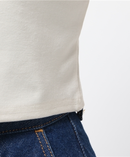 Luz Llena (philter)（ラズレナ　フィルター）の「[もっちり柔らかポンチ素材]オフショルダートップス（Tシャツ/カットソー・レディース・ネイビー/イエロー/ブラック/オフホワイト/ブルー/ピンク/レッド・LARGE/MEDIUM）」の17枚目の写真