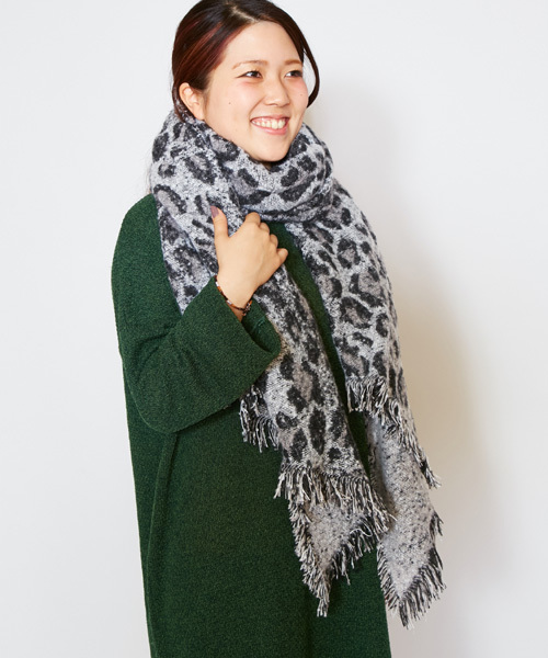 チャイハネ（チャイハネ）の「【チャイハネ】サファリショール（マフラー・レディース・ブラウン/レッド/ブラック・FREE）」の8枚目の写真