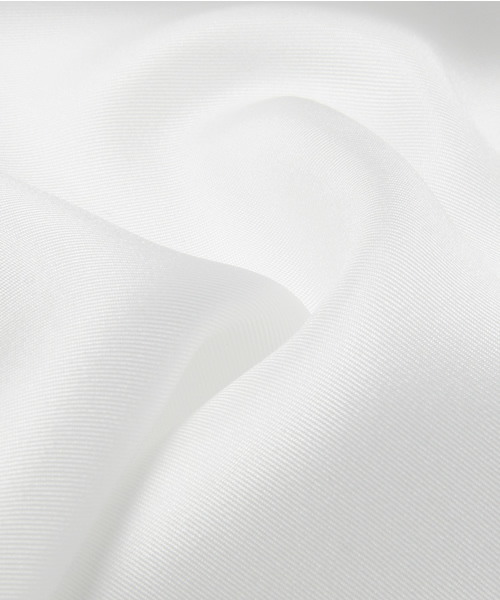 NANO universe（ナノユニバース）の「チーフ（その他小物・メンズ・ホワイト・FREE）」の2枚目の写真