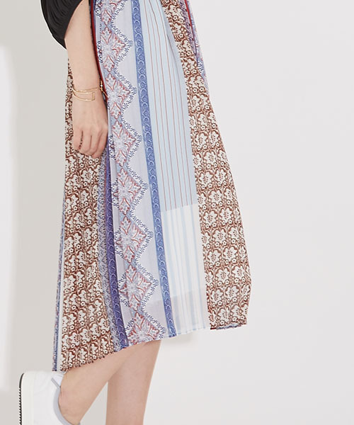 UNITED TOKYO（ユナイテッドトウキョウ）の「ミスティックパターンプリーツスカート（スカート・レディース・グリーン/レッド・1）」の15枚目の写真