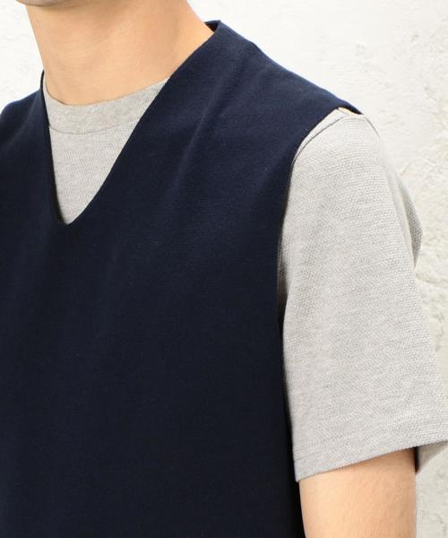 green label relaxing（グリーンレーベルリラクシング）の「KC MILANO/RIB ポケット Vネック ベスト ◆（ベスト・メンズ・グレー/レッド/ネイビー・MEDIUM/LARGE/SMALL）」の9枚目の写真