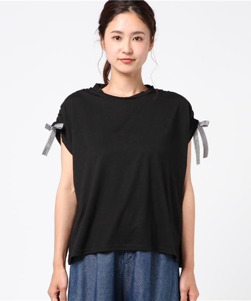 MERLOT（メルロー）の「リボンスリーブクロップドトップス2316（Tシャツ/カットソー・レディース・オフホワイト/ネイビー/ブラック・FREE）」の16枚目の写真