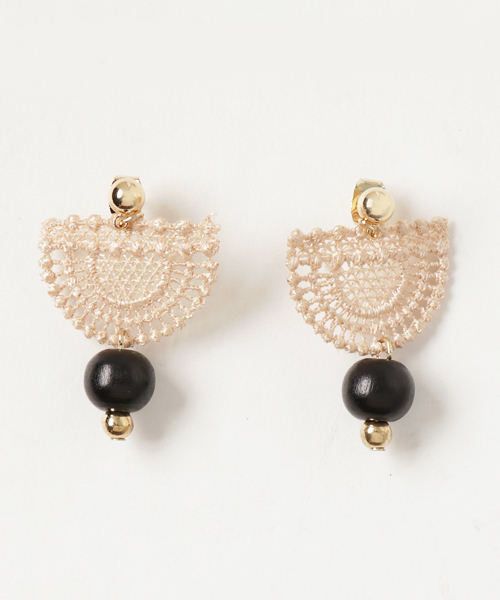 PLAIN CLOTHING（プレーンクロージング）の「半円レースピアス【PLAIN CLOTHING】（ピアス（両耳用）・レディース・ブラック/カーキ/ワイン・FREE）」の10枚目の写真