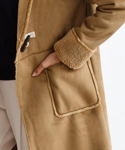 Pierrot（ピエロ）の「フード付きフェイクムートンボアコート（ムートンコート・レディース・グレー/ピンク系その他/キャメル/モカ・L/M）」の14枚目の写真