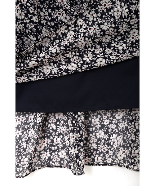 JILL STUART リバティープリントフラワーワンピース　小花柄 JILL STUART リバティープリントフラワーワンピース小花柄