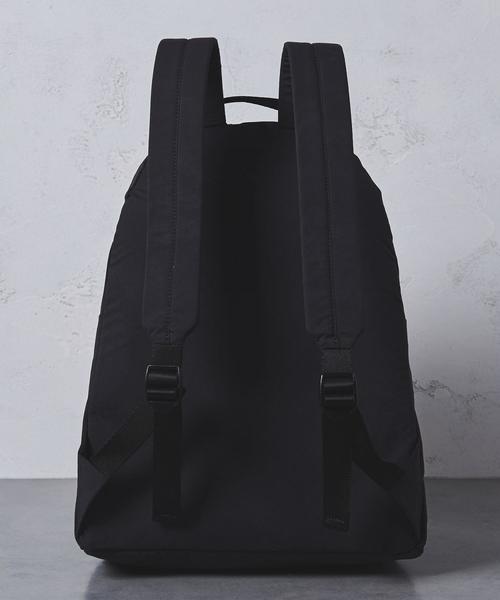 UNITED ARROWS（ユナイテッドアローズ）の「UAST PE/NYリュック（バックパック/リュック・メンズ・ブラック/オリーブ・FREE）」の5枚目の写真