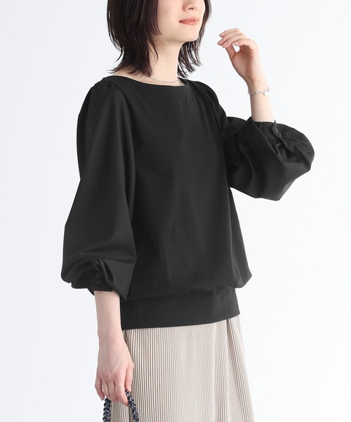 osharewalker(オシャレウォーカー)の「『異素材MIX×配色デザインカットソー』(Tシャツ/カットソー・レディース・ブラック×ホワイト/ブラック×ブラック/ホワイト×ネイビー/グレー×ホワイト/ホワイト×ピンク/ラベンダー・1/2)」の1枚目の写真