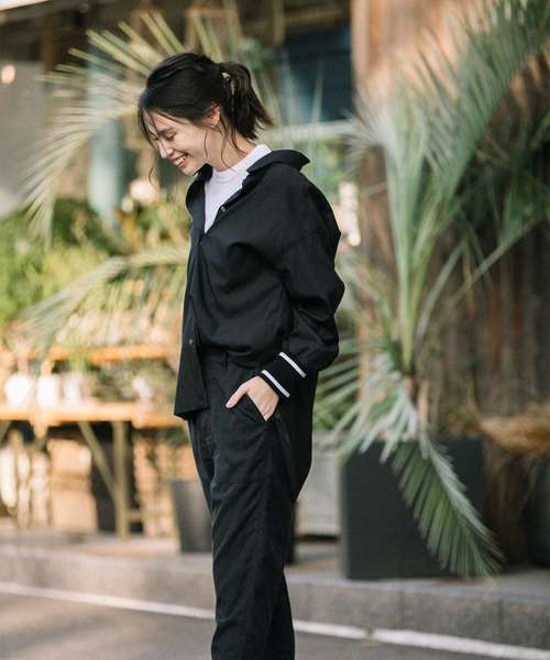 Munich(ミューニック)の「ニットリブカフスシャツ(シャツ/ブラウス・レディース・ホワイト/ブラック/ホワイト×グレー/ベージュ/ライトカーキ・FREE)」の3枚目の写真