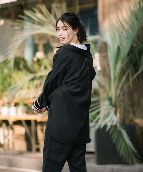 Munich(ミューニック)の「ニットリブカフスシャツ(シャツ/ブラウス・レディース・ホワイト/ブラック/ホワイト×グレー/ベージュ/ライトカーキ・FREE)」の22枚目の写真