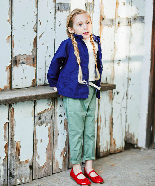 BRANSHES（ブランシェス）の「ベルト付きベイカーパンツ（その他パンツ・キッズ・ブルー/カーキオリーブ・80ｃｍ/90cm/100cm/110cm/120cm/130cm/140cm/150cm）」の3枚目の写真