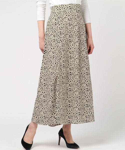 one way（ワンウェイ）の「変形ドットマーメイドフレアSK（スカート・レディース・ブラック/ホワイト・M）」の6枚目の写真