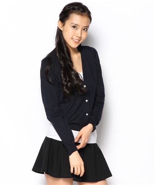 Chico(チコ)の「カラーニットカーデ(カーディガン/ボレロ・レディース・レッド/イエロー/ネイビー/グレー/ホワイト・FREE)」の3枚目の写真