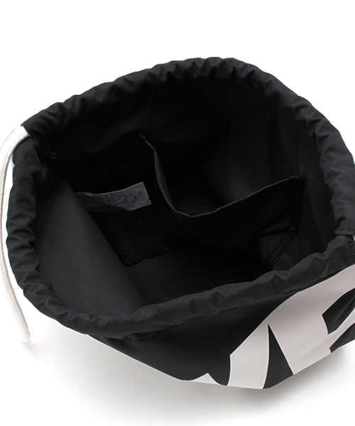 Another Edition（アナザーエディション）の「NIKE Heritage GYM SACK（バックパック/リュック・レディース・ブラック/ライム・フリー）」の7枚目の写真