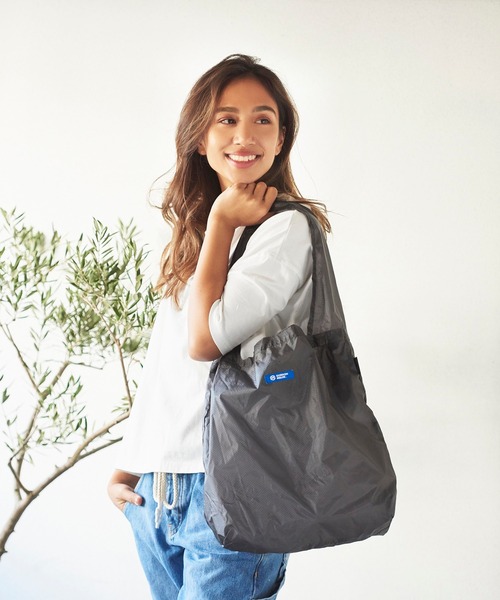 GORDON MILLER(ゴードンミラー)の「GORDON MILLER(ゴードンミラー) / カラビナ付パッカブルトート(エコバッグ/サブバッグ・レディース・グレー/イエロー/ブルー/タン/オリーブ/ダークグレー・ONE SIZE)」の14枚目の写真