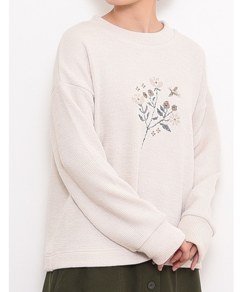 POU DOU DOU(プードゥドゥ)の「ニットソークロスステッチゆるトップス(Tシャツ/カットソー・レディース・ネイビー/ブラウン/アイボリー・3)」の16枚目の写真