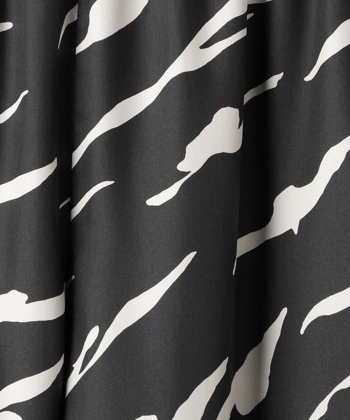 BEAUTY&YOUTH UNITED ARROWS（ビューティーアンドユースユナイテッドアローズ）の「BY ゼブラプリントイージーパンツо（その他パンツ・レディース・ブラック/ナチュラル・MEDIUM/SMALL）」の13枚目の写真
