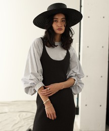 Whim Gazette�i�E�B���K�[�b�g�j�́u�yWEB����z�\�f�{�����[���N���[�l�b�N�v���I�[�o�[�i�V���c/�u���E�X�j�v