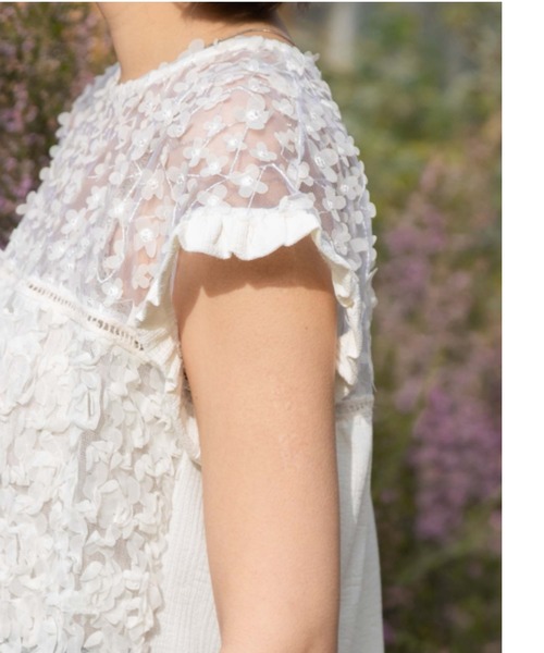 flower（フラワー）の「リトルペタルブラウス（シャツ/ブラウス・レディース・アイボリー/ブラック・FREE）」の9枚目の写真