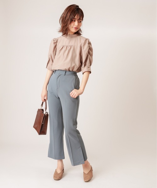 natural couture(ナチュラルクチュール)の「【WEB限定カラー有り】立体ギャザーパフ2WAYブラウス(シャツ/ブラウス・レディース・ブラック/オフホワイト/モカ/その他1・FREE)」の5枚目の写真