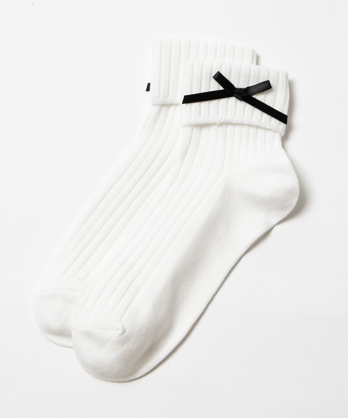 WEGO（ウィゴー）の「WEGO/リボン折り返しソックス（ソックス/靴下・レディース・ホワイト/ブラック・FREE）」の2枚目の写真