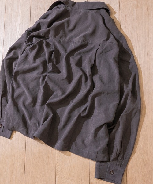 JOHN'S CLOSET(ジョンズクローゼット)の「【i】ポリスエード ラベルドシャツ(シャツ/ブラウス・メンズ・ベージュ系その他/ブルー/オリーブ/ブラック/オフホワイト・MEDIUM/LARGE)」の9枚目の写真