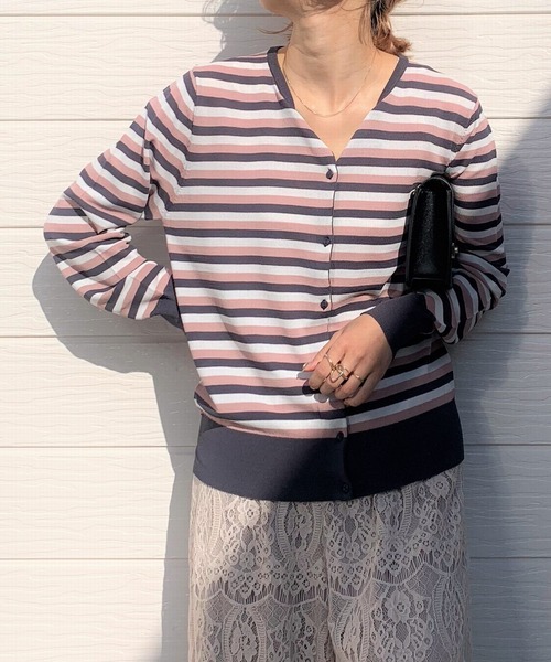 Q（キュー）の「UVカットマルチボーダーカーディガン（カーディガン/ボレロ・レディース・ブルー系その他/ピンク系その他/ブラック系その他/イエロー系その他・MEDIUM）」の4枚目の写真