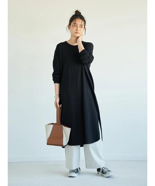 AMERICAN HOLIC（アメリカンホリック）の「深ラウンドネックリラックスワンピース ＊（ワンピース・レディース・ライトグレー/ブラック/ピンク/ベージュ・FREE）」の18枚目の写真