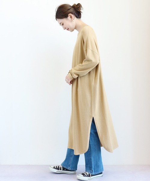 AMERICAN HOLIC（アメリカンホリック）の「深ラウンドネックリラックスワンピース ＊（ワンピース・レディース・ライトグレー/ブラック/ピンク/ベージュ・FREE）」の5枚目の写真