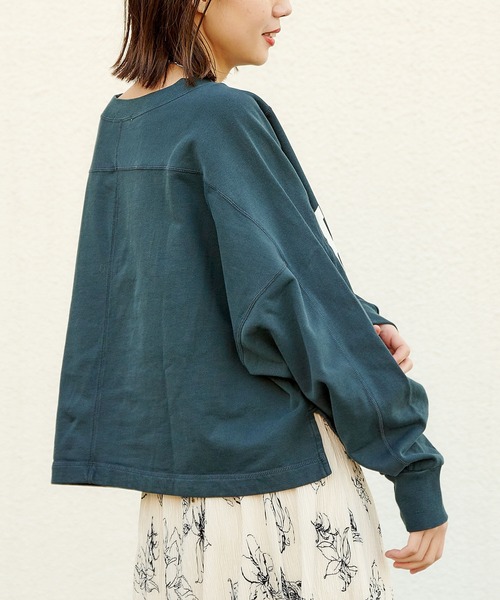 Chico（チコ）の「ショート丈デカロゴスウェット（スウェット・レディース・ネイビー/アイボリー/ライトグレー/チャコールグレー・FREE）」の15枚目の写真