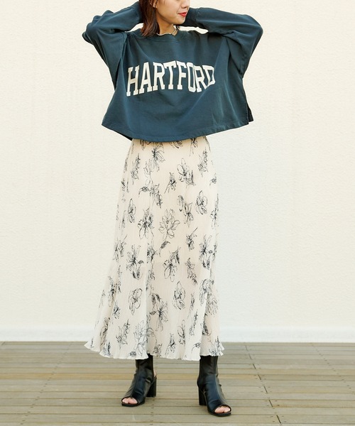 Chico（チコ）の「ショート丈デカロゴスウェット（スウェット・レディース・ネイビー/アイボリー/ライトグレー/チャコールグレー・FREE）」の18枚目の写真