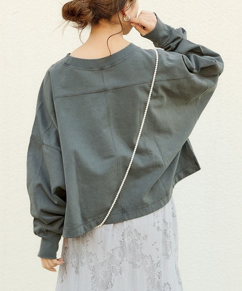 Chico（チコ）の「ショート丈デカロゴスウェット（スウェット・レディース・ネイビー/アイボリー/ライトグレー/チャコールグレー・FREE）」の5枚目の写真