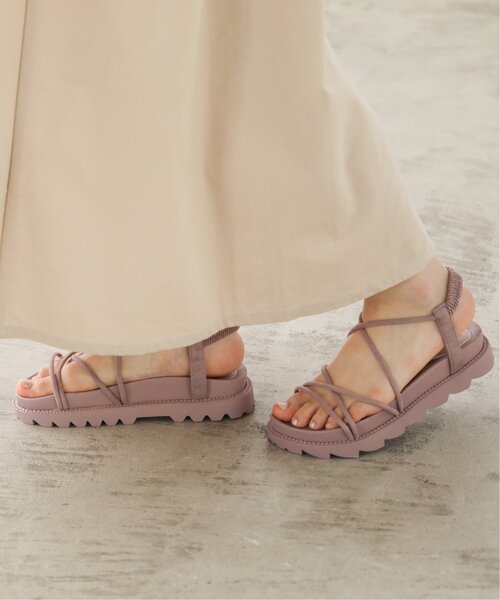 RAY CASSIN(レイカズン)の「ナロースポサン(サンダル・レディース・ブラック/ピンク/キナリ・MEDIUM/LARGE)」の1枚目の写真