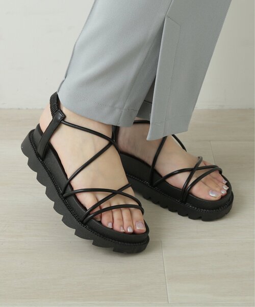 RAY CASSIN(レイカズン)の「ナロースポサン(サンダル・レディース・ブラック/ピンク/キナリ・MEDIUM/LARGE)」の3枚目の写真