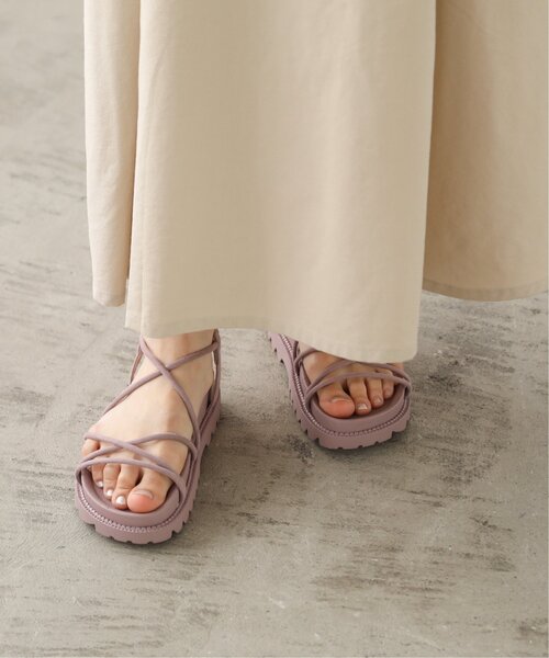 RAY CASSIN(レイカズン)の「ナロースポサン(サンダル・レディース・ブラック/ピンク/キナリ・MEDIUM/LARGE)」の5枚目の写真