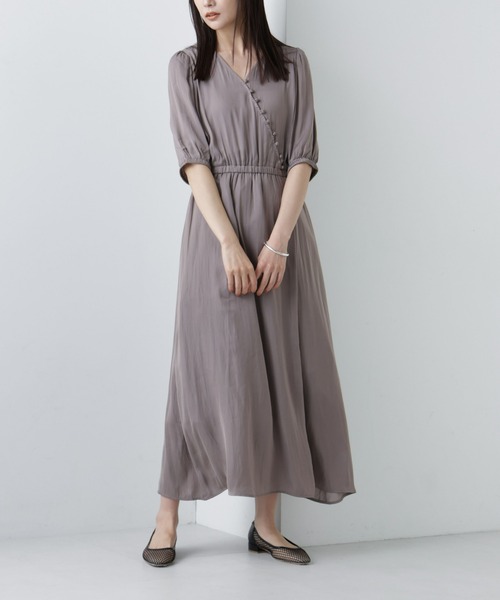 NANO universe（ナノユニバース）の「【WEB限定】サテンマキシカシュクールワンピース（ワンピース・レディース・グレー系その他4/チャコール・マルチサイズ）」の8枚目の写真