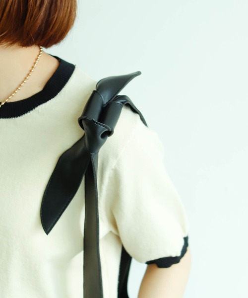 VACANCY（ヴァカンシー）の「ポーチ付きショッパーバッグ（トートバッグ・レディース・ブラック/グレイッシュベージュ・FREE）」の4枚目の写真